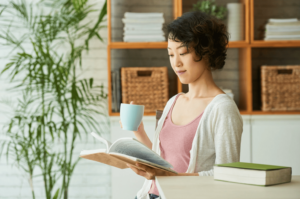 Lợi ích tuyệt vời khi đọc sách song ngữ